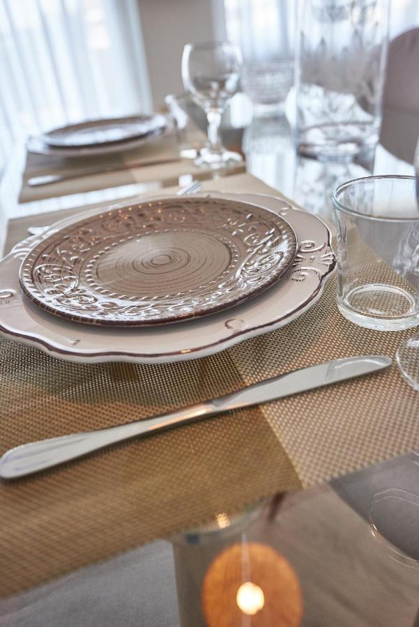 The El Greco Spirit Meets The Athenian Luxury Apt1 Eksteriør billede